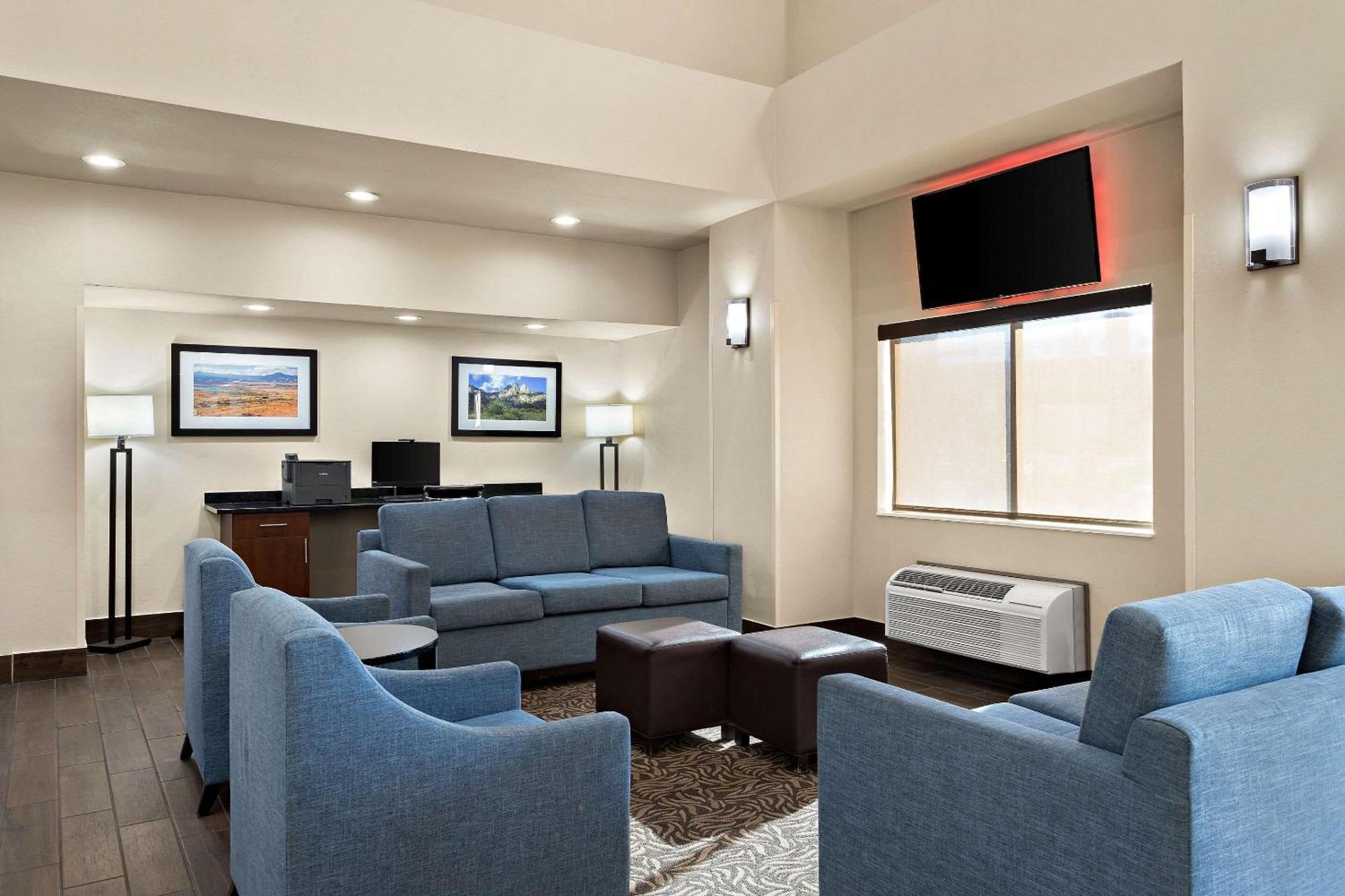 Comfort Suites University Лас-Крусес Экстерьер фото