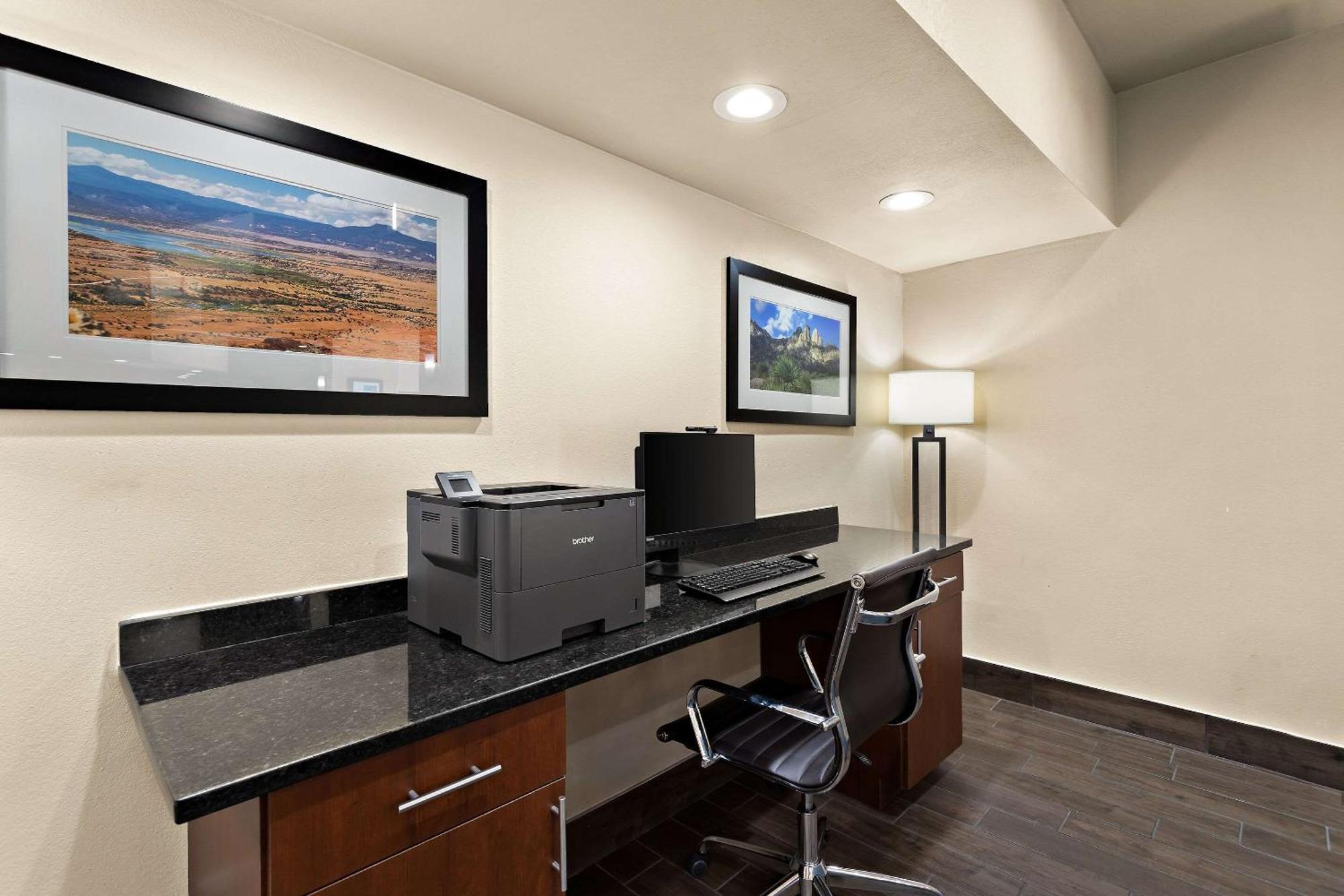Comfort Suites University Лас-Крусес Экстерьер фото